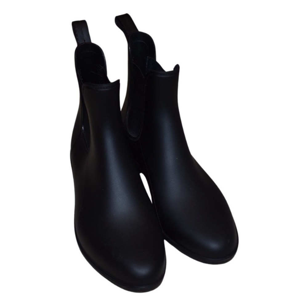 JUSTFAB BLACK RAIN BOOTS